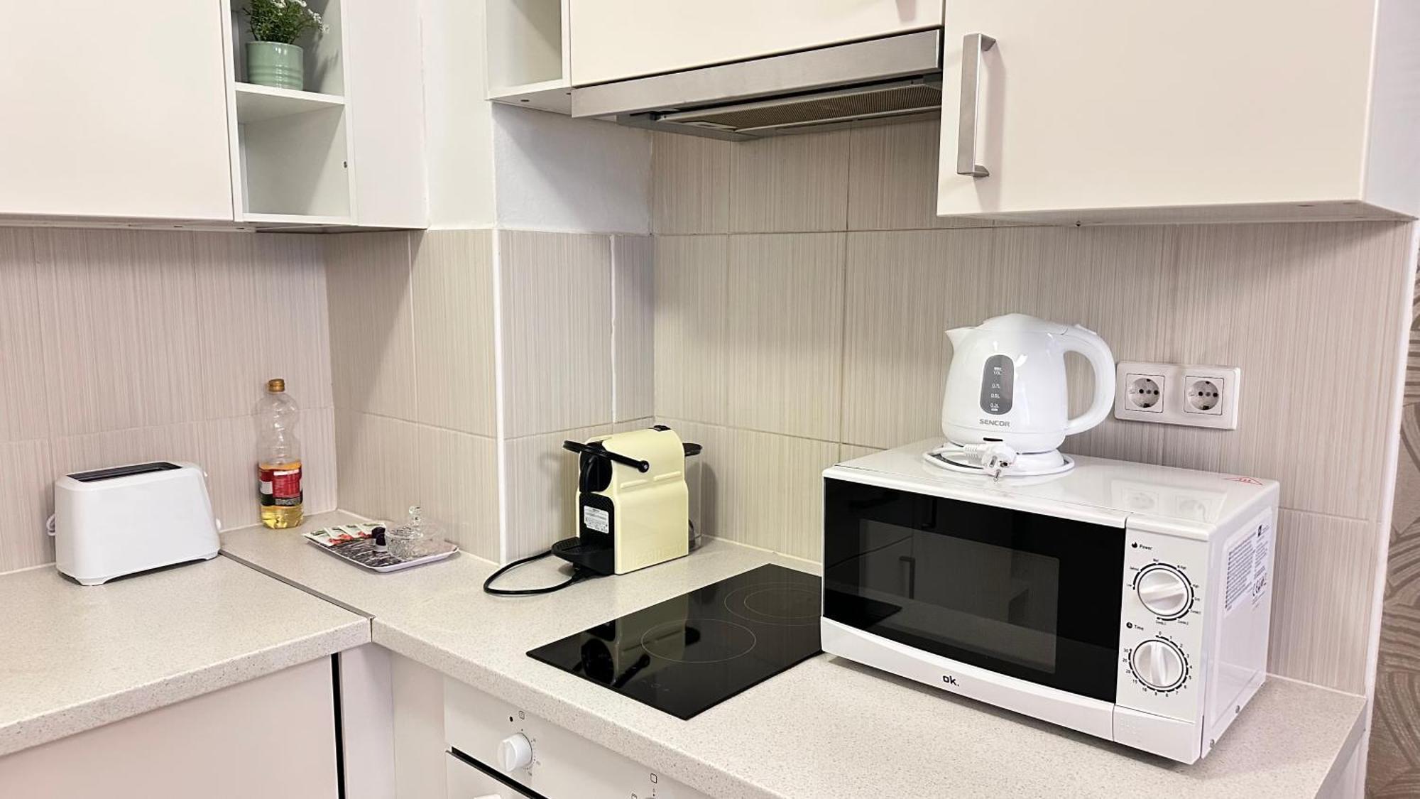 The Prince'S Neighbour Apartment Budapest With Free Garage Eksteriør billede